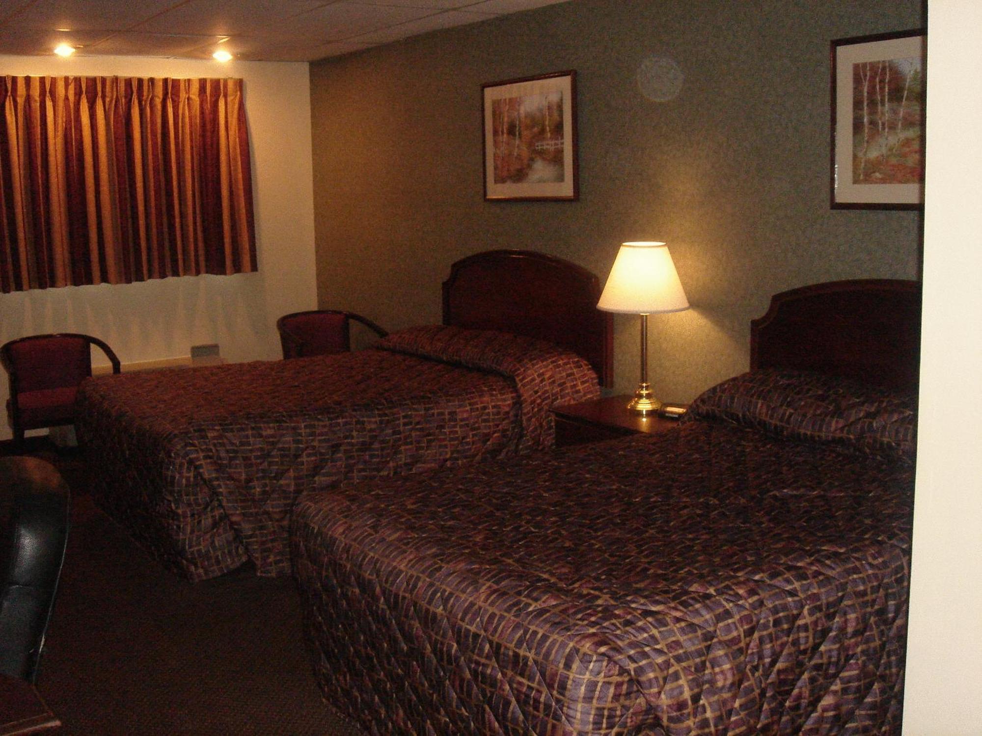 German Village Inn Motel Columbus Exterior photo